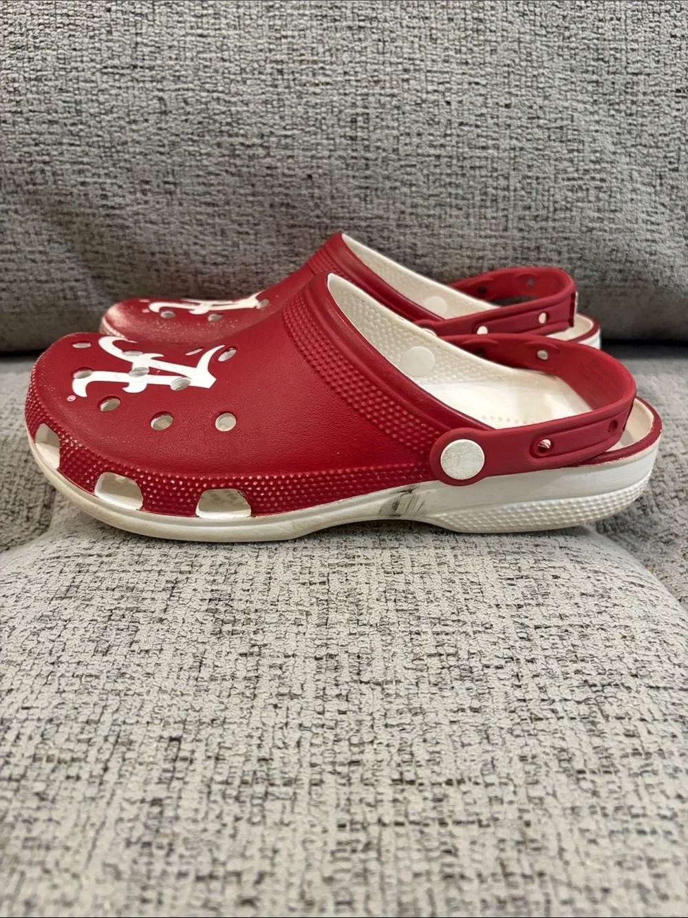 CROCS Alabama size 8 men/10 women